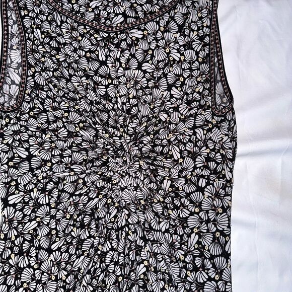 Max Studio Floral Twist Front Jersey Midi Dress - Picture 7 of 16